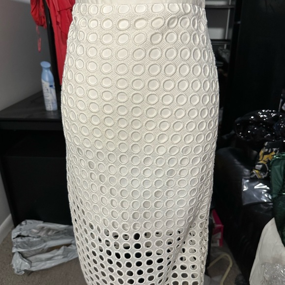 Banana Republic White Skirt Set - Picture 2 of 7